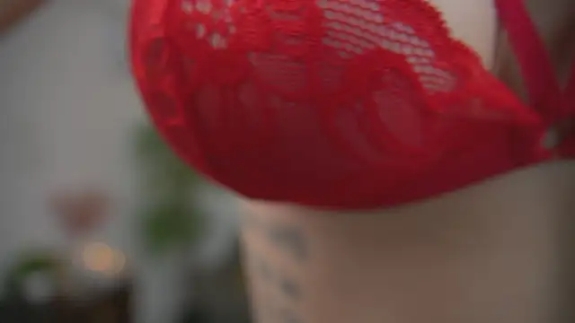 Snapshot of AlyonaX chatting on October 22, 7:24 pm AlyonaX online show from October 22, 7:24 pm