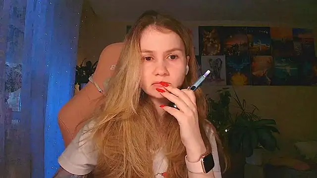 Snapshot of GoodWitch_ chatting on November 23, 8:03 am GoodWitch online show from November 23, 8:03 am