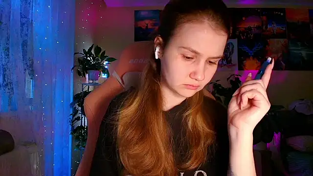 GoodWitch  online show from December 17, 7:47 am