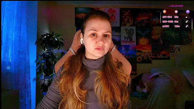 Snapshot of GoodWitch_ chatting on April 28, 5:34 am GoodWitch online show from April 28, 5:34 am