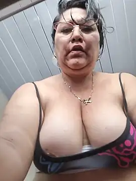 Brenda Berck  online show from May 26, 12:23 pm