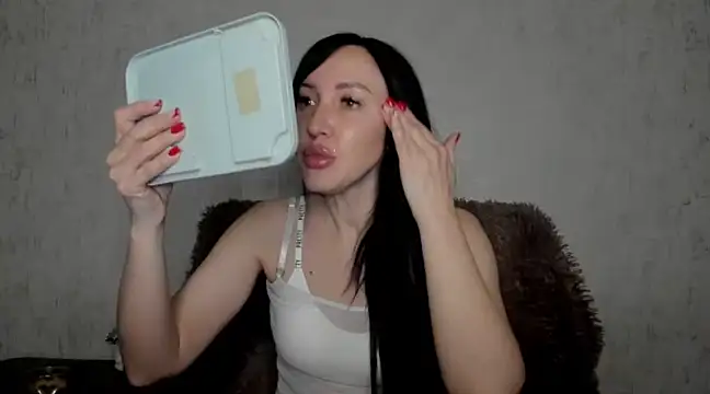 MissGulia online show from March 4, 2:06 am