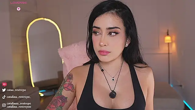 CATALINA RESTREPO online show from November 18, 2:39 am