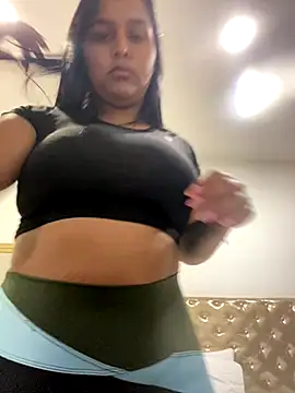 Fancyxlove online show from October 21, 12:39 pm