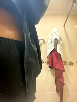 Fancyxlove online show from November 5, 12:16 pm