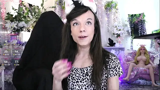 Snapshot of xxhayleemariexx chatting on December 22, 12:07 am xxhayleemariexx online show from December 22, 12:07 am