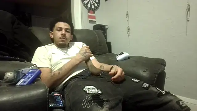 bigdickjojo69 online show from February 21, 5:08 am