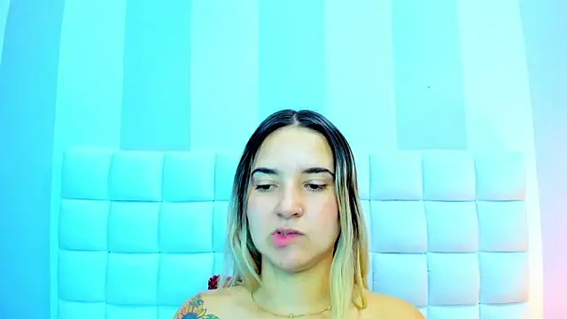 teresasroom  online show from February 27, 2:43 pm