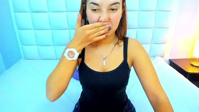 teresasroom  online show from March 20, 5:07 pm