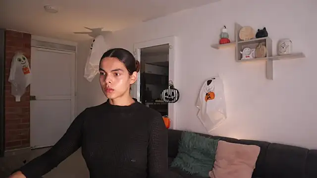  Vahos  online show from October 27, 6:56 pm