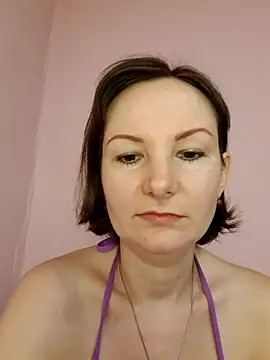 Snapshot of Stella_QueenNr1 chatting on September 21, 8:10 pm Stella QueenNr1 online show from September 21, 8:10 pm