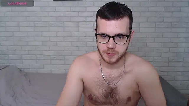 Snapshot of Alexxx_horny chatting on June 3, 8:17 am Alexxx horny online show from June 3, 8:17 am