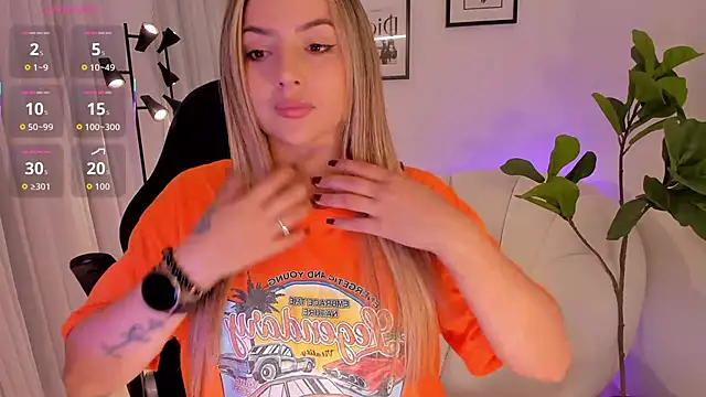 AmyWood online show from January 6, 1:26 pm