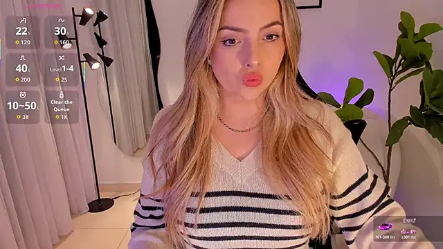 AmyWood online show from January 15, 7:28 pm