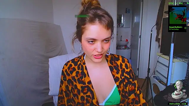 mskuddo online show from December 18, 6:57 pm