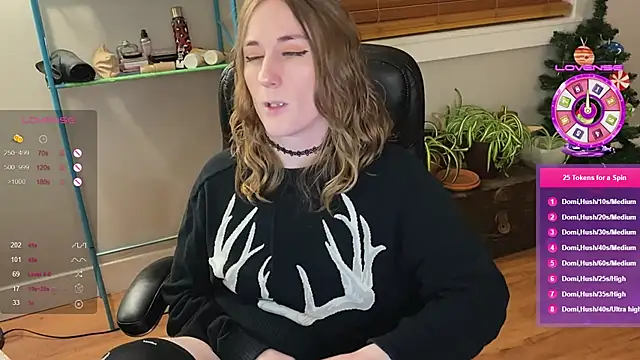 luluvaladon online show from January 9, 5:02 am