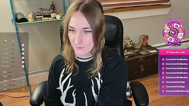 luluvaladon online show from February 11, 11:12 pm