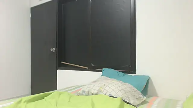 camilahot23 online show from November 29, 7:17 pm