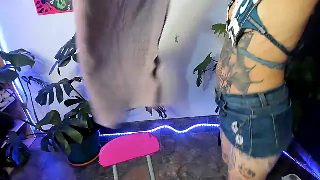 handipandapok online show from March 18, 10:15 pm