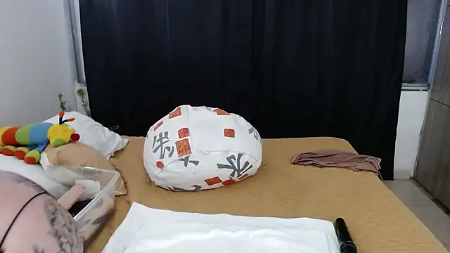 liseth 01hot online show from February 17, 6:15 pm