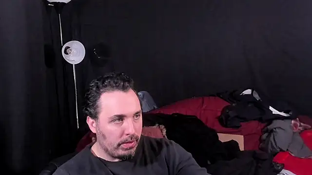 Metalstud online show from December 16, 2:16 am