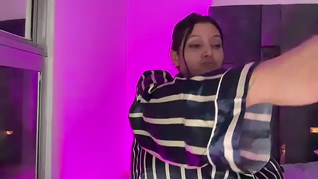 MarcellaGriffin online show from March 19, 7:29 am