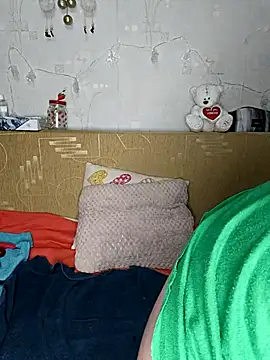 Katti Kissa online show from December 1, 4:12 pm