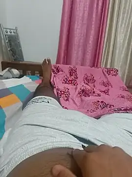 Snapshot of rohithunni123 chatting on September 14, 8:30 pm rohithunni123 online show from September 14, 8:30 pm