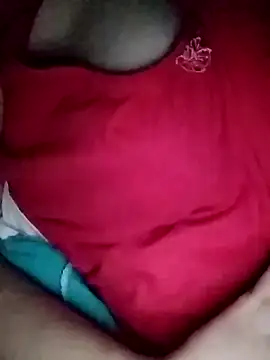 giga-bite online show from November 22, 8:30 pm