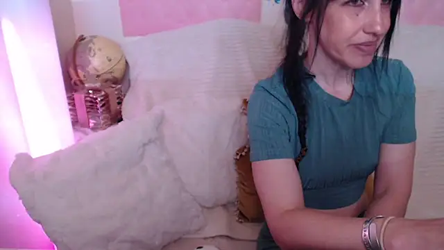 -carla- online show from May 23, 5:45 am