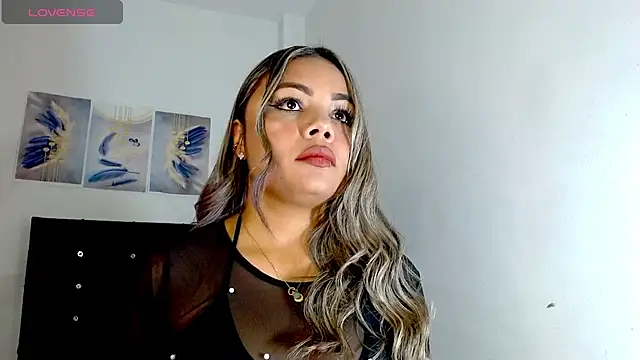 Kylie loveee online show from July 13, 10:23 pm
