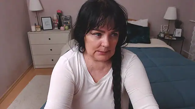 Snapshot of LeveMe2Nightt chatting on January 18, 4:53 pm LeveMe2Nightt online show from January 18, 4:53 pm