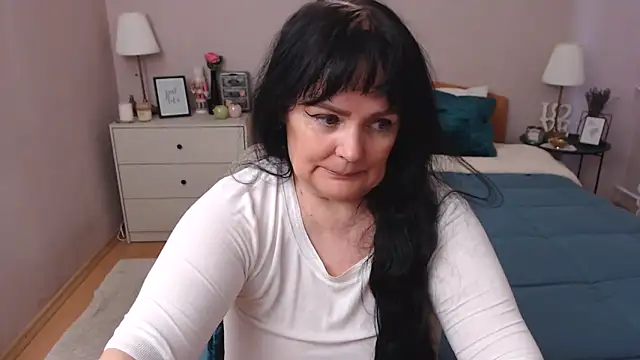 Snapshot of LeveMe2Nightt chatting on January 25, 1:08 pm LeveMe2Nightt online show from January 25, 1:08 pm