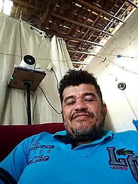Snapshot of tarra122 chatting on March 9, 5:28 pm tarra122 online show from March 9, 5:28 pm
