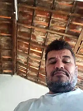 Snapshot of tarra122 chatting on March 14, 4:56 pm tarra122 online show from March 14, 4:56 pm