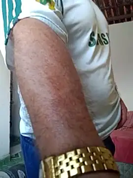 Snapshot of tarra122 chatting on March 21, 2:31 pm tarra122 online show from March 21, 2:31 pm