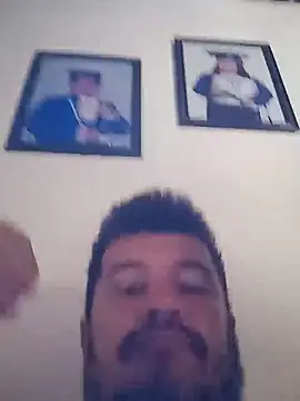 Snapshot of tarra122 chatting on March 31, 3:12 pm tarra122 online show from March 31, 3:12 pm