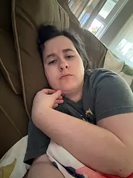 Snapshot of Luce127 chatting on September 15, 1:22 pm Luce127 online show from September 15, 1:22 pm