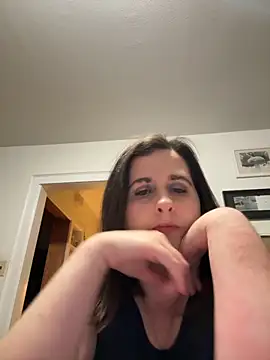 Snapshot of Luce127 chatting on November 30, 7:01 am Luce127 online show from November 30, 7:01 am
