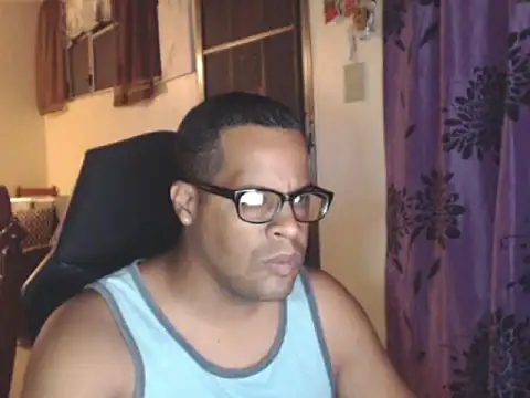 thesugar32 online show from November 18, 2:28 am