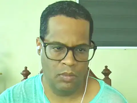 thesugar32 online show from May 7, 12:21 pm