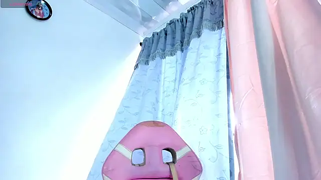 briitany hot online show from October 8, 6:38 pm