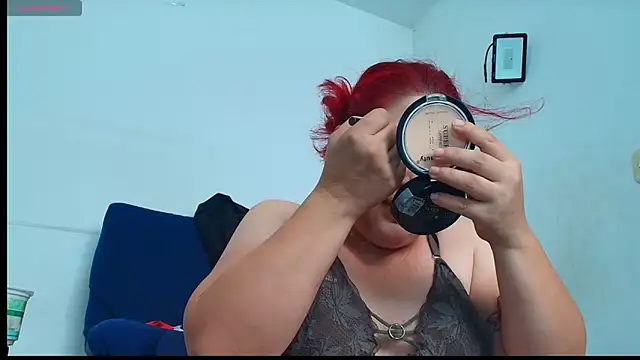 Snapshot of abigail_curvy chatting on February 17, 1:40 pm abigail curvy online show from February 17, 1:40 pm