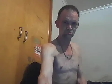 Snapshot of TooFknHorny1 chatting on January 21, 6:43 am TooFknHorny1 online show from January 21, 6:43 am