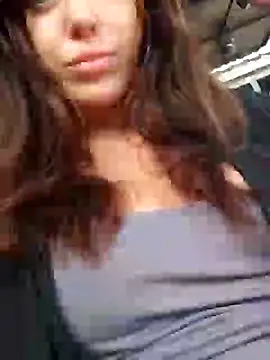 LilliThelo online show from December 8, 3:13 pm