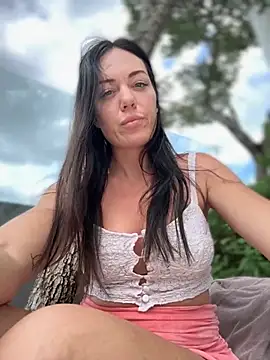 LilliThelo online show from October 23, 7:18 am