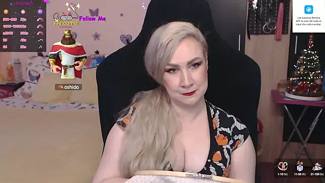 Snapshot of MissLexyGold chatting on December 28, 5:03 pm MissLexyGold online show from December 28, 5:03 pm