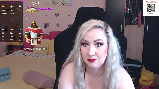 Snapshot of MissLexyGold chatting on March 6, 10:20 am MissLexyGold online show from March 6, 10:20 am