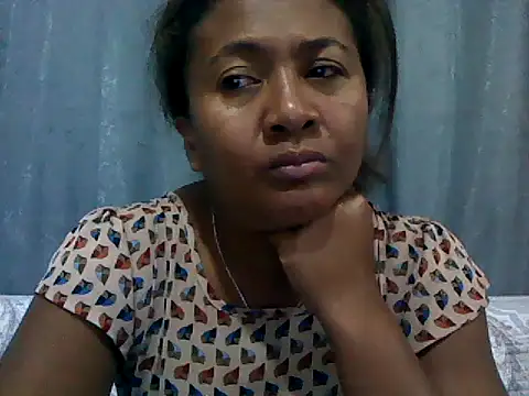 sexyladii online show from April 22, 4:41 pm