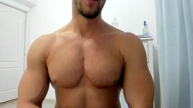 Snapshot of woolfiie chatting on November 6, 8:21 pm woolfiie online show from November 6, 8:21 pm